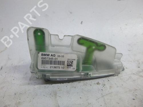 Used Antenna/Base BMW 5 Touring (E61) 525 d (163 hp) 24383465