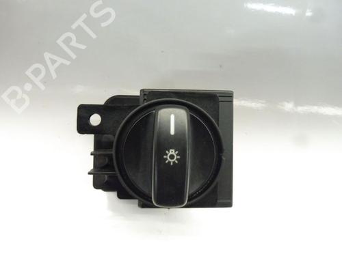 Forlygtekontakt MERCEDES-BENZ B-CLASS Sports Tourer (W245) B 170 (245.232) (116 hp) 33142643