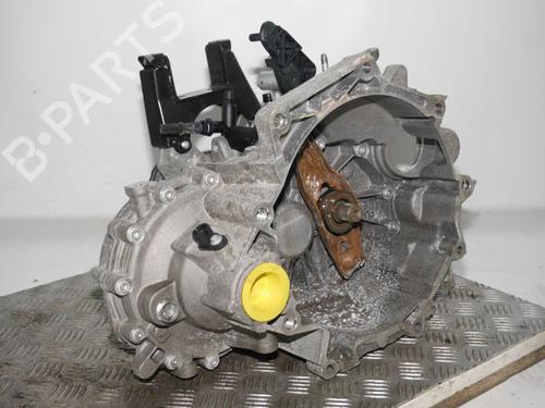 Used Gearbox AUDI A1 Sportback (8XA, 8XF) 1.0 TFSI (95 hp) 32839915