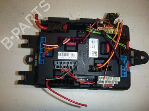 fuse-box-bmw-1-f20-2011-2012-2013-2014-2015-2016-2017-2018-2019-33141649 main image