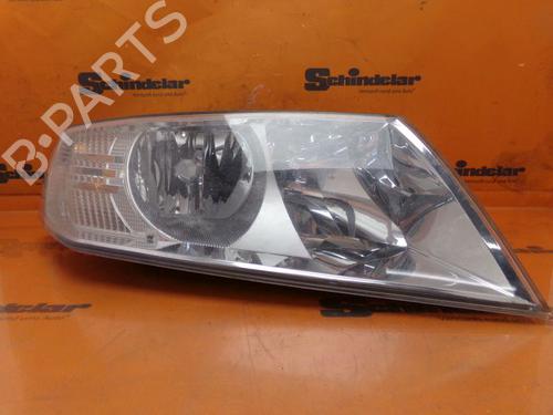 Used Right headlight SKODA OCTAVIA II Combi (1Z5) 2.0 FSI 4x4 (150 hp) 24624207
