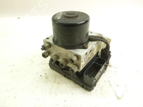 Used ABS pump CHRYSLER VOYAGER IV (RG, RS) 2.4 (147 hp) 32640004