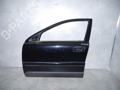 Used Left front door VOLVO XC70 I Cross Country (295) 2.5 T XC AWD (209 hp) 33144627