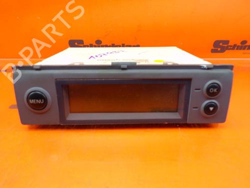 Used Display monitor NISSAN MICRA III (K12) 1.2 16V (80 hp) 24391327