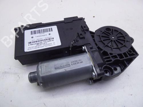 Portierruitmotor rechtsachter VW PHAETON (3D1, 3D2, 3D3, 3D4, 3D6, 3D7, 3D8, 3D9) 3.0 V6 TDI 4motion (240 hp) 24387745