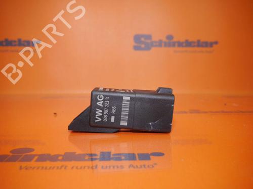 Control unit AUDI A4 B9 Avant (8W5, 8WD) 2.0 TDI | BP32641417M11