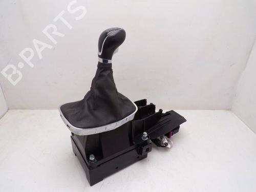 Used Shift knob Shift knob OPEL INSIGNIA A (G09) 2.0 CDTI (68) (131 hp) 33892413 33892413