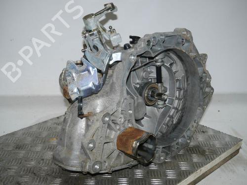 Getriebe für SUZUKI WAGON R+ (MA) 1.3 DDiS (RB413D) (70 hp) 33157285