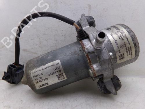 Used Vacuum pump SMART FORFOUR (454) 1.1 (454.033) (64 hp) 30366367