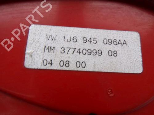 Right taillight VW GOLF IV (1J1) 1.4 16V | BP29644849C35 