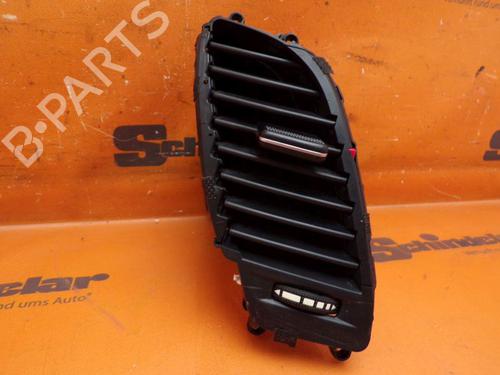 air-vent-hyundai-i30-estate-gd-2012-32662930 main image