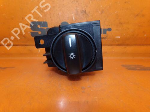 Used Headlight switch MERCEDES-BENZ B-CLASS Sports Tourer (W245) B 180 CDI (245.207) (109 hp) 26202413