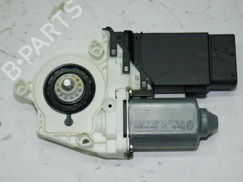 Right front window motor VW GOLF IV (1J1) 1.9 TDI | BP24382623E20 
