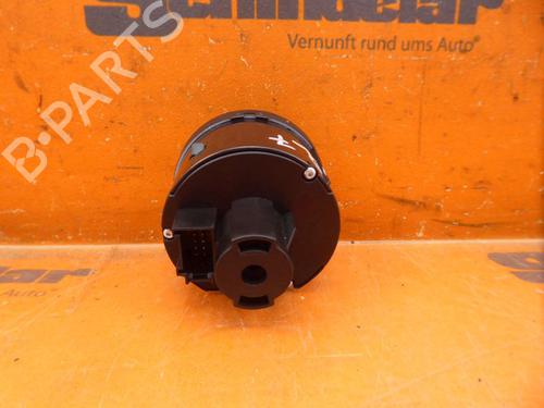 Headlight switch VW GOLF VI Variant (AJ5) 1.2 TSI | BP32650025I24