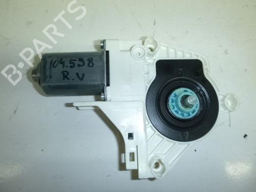 Right front window motor VW TOUAREG (7P5, 7P6) 3.0 V6 TSI Hybrid | BP18933679E20 