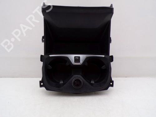 Cup/Object holder BMW 1 (F40) 118 i | BP32652223I37