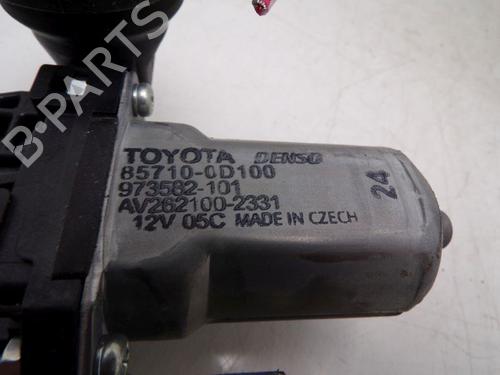 Front right window mechanism TOYOTA YARIS (_P13_) 1.5 (NSP131_) | BP29515153C23 