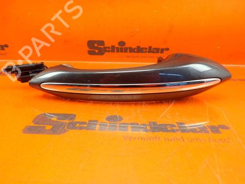Used Front right exterior door handle BMW 5 Touring (F11) M 550 d xDrive (381 hp) 24392407