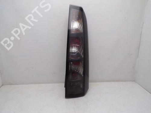 Høyre baklys OPEL MERIVA A MPV (X03) 1.6 (E75) (105 hp) 33157650