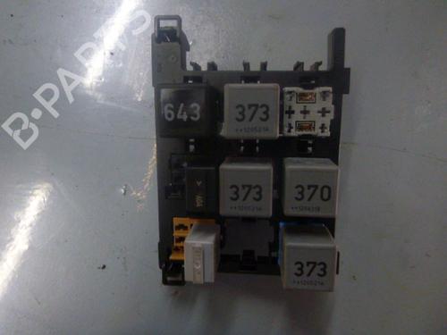 Used Fuse box SEAT ALTEA (5P1) 1.6 TDI (90 hp) 28363230