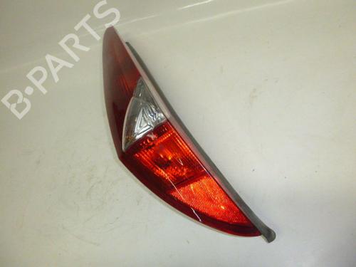 Used Left taillight FIAT PUNTO (188_) 1.2 16V 80 (188.233, .235, .253, .255, .333, .353, .639,... (80 hp) 32826253