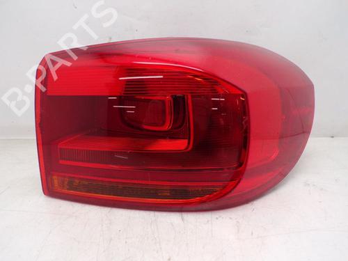 Høyre baklys VW TIGUAN (5N_) 1.4 TSI (122 hp) 32840512