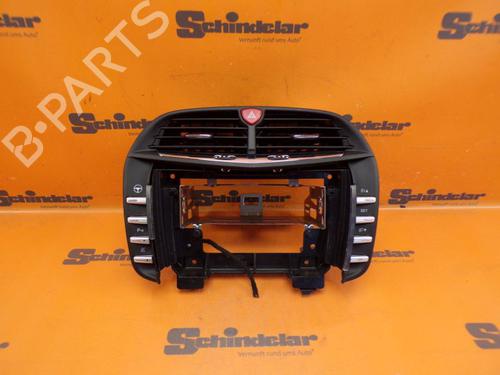 Used Air vent LANCIA DELTA III (844_) 1.4 (844.AXA1A) (120 hp) 24411632