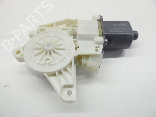 Used Left front window motor MERCEDES-BENZ B-CLASS Sports Tourer (W246, W242) B 180 CDI / d (246.212) (109 hp) 32639455