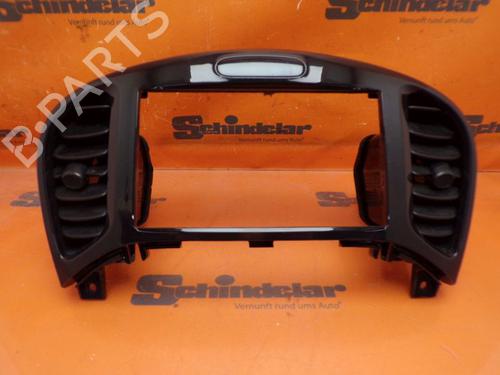 Used Air vent NISSAN JUKE (F15) 1.5 dCi (110 hp) 32834680