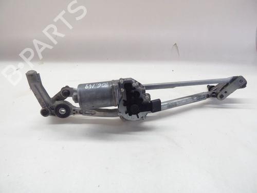 Used Front wiper motor BMW 3 Touring (E91) 330 d xDrive (245 hp) 24387672