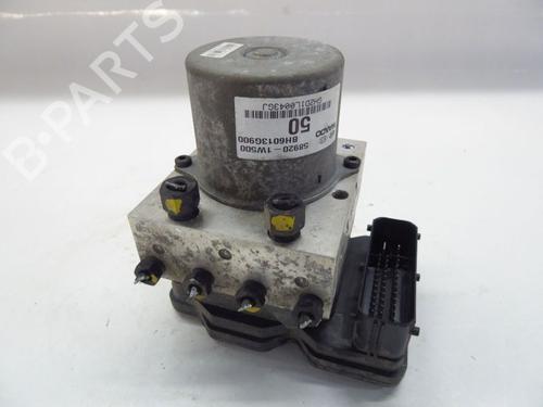 Used ABS pump MERCEDES-BENZ B-CLASS Sports Tourer (W245) B 200 (245.233) (136 hp) 33143315