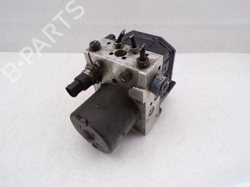 Pompe ABS FIAT STILO (192_) 1.4 16V (90 hp) 32840894