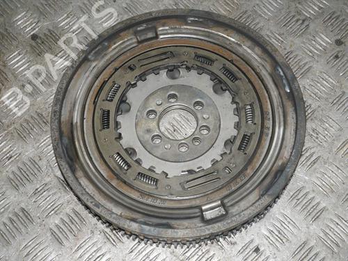 flywheel-renault-clio-iv-bh_-2012-2013-2014-2015-2016-2017-2018-2019-2020-2021-39575492 main image
