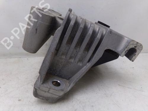Engine mount JEEP CHEROKEE (KL) 2.2 CRD 4x4 | BP30189464M89