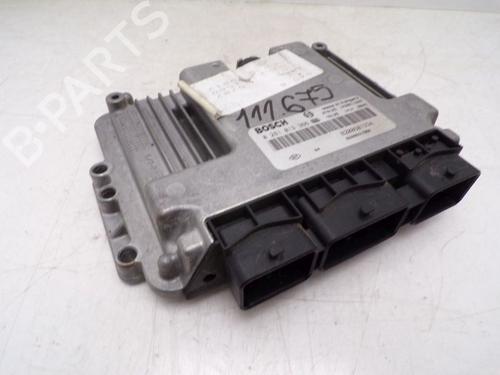 Used Engine control unit (ECU) Engine control unit (ECU) RENAULT MEGANE II Coupé-Cabriolet (EM0/1_) 1.9 dCi (131 hp) 33155931 33155931