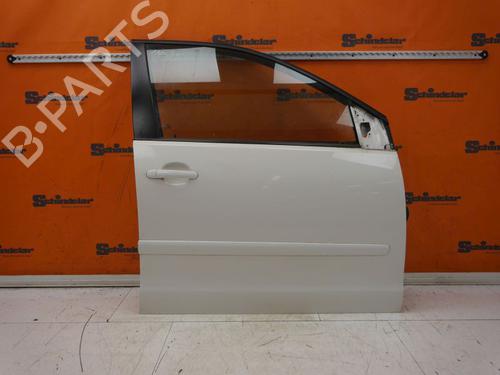 Used Right front door VW POLO (9N_, 9A_) 1.4 16V (80 hp) 24413920