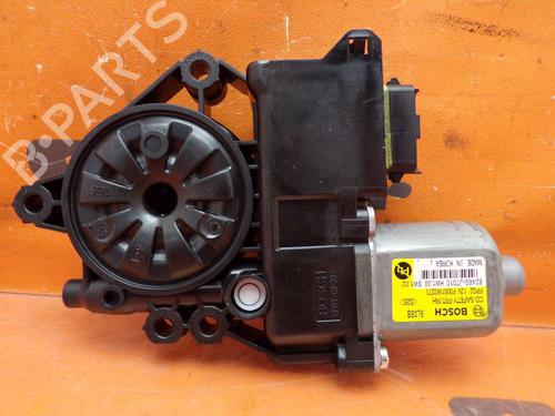 Right front window motor KIA CEED Sportswagon (CD) 1.6 GDI Hybrid | BP33152374E20 - Image 2