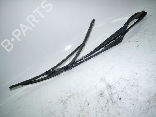Used Front windshield wiper arm BMW 3 (E90) 330 d (231 hp) 24381229