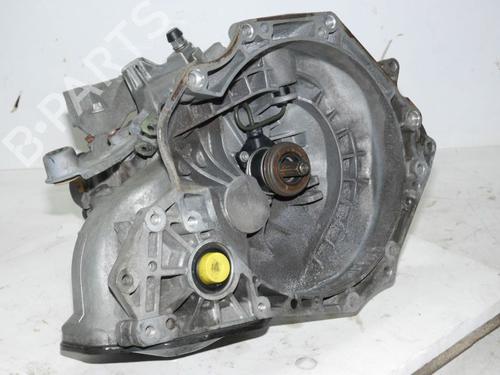 Versnellingsbak OPEL CORSA D (S07) 1.0 (L08, L68) (60 hp) 33140969