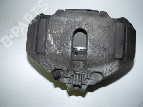Used Right front brake caliper BMW 5 (F10) 530 d xDrive (258 hp) 33144640