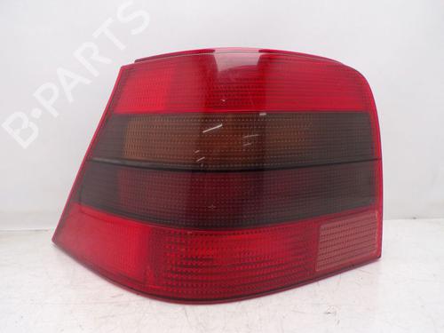 Venstre baglygte VW GOLF IV (1J1) 1.6 (100 hp) 32837956