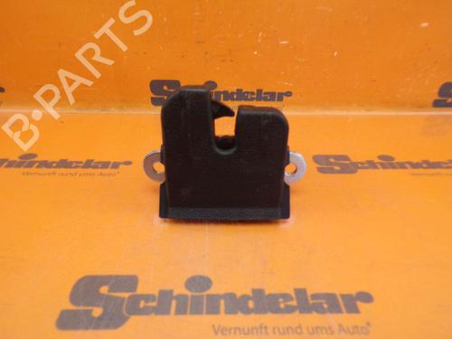 Used Tailgate lock VW GOLF VII (5G1, BQ1, BE1, BE2) 1.2 TSI (86 hp) 24411475