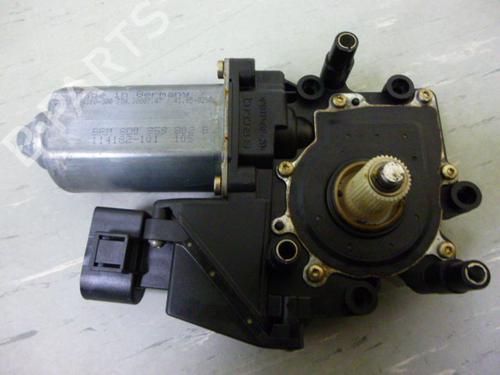Used Right front window motor AUDI A4 B5 (8D2) 2.6 (150 hp) 23507458