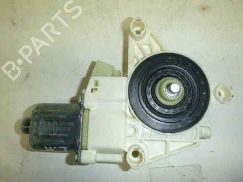 Used Left rear window motor MERCEDES-BENZ E-CLASS (W212) E 220 CDI / BlueTEC (212.001, 212.002) (170 hp) 24386054