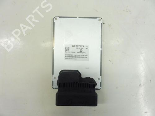 Used Control unit Control unit VW GOLF VII (5G1, BQ1, BE1, BE2) 2.0 GTI (220 hp) 33142215 33142215