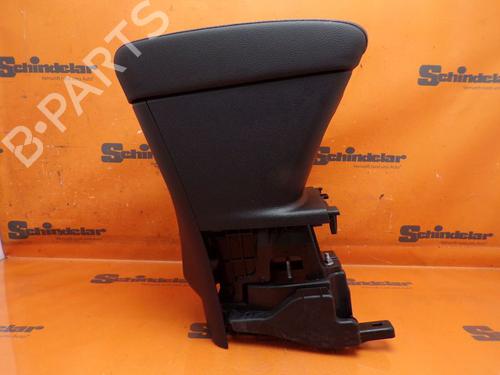 Bracciolo centrale OPEL CORSA F (P2JO) 1.2 (68) (101 hp) 32837234