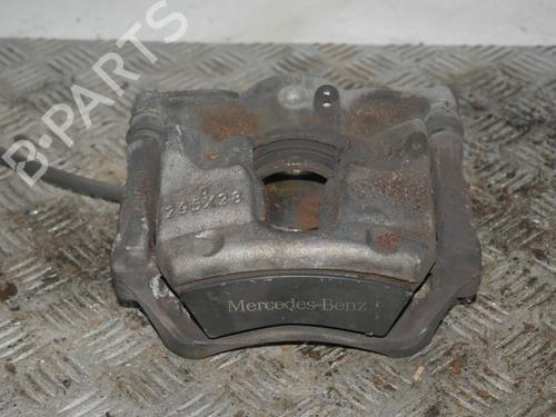 Used Right front brake caliper Right front brake caliper MERCEDES-BENZ B-CLASS Sports Tourer (W246, W242) B 200 Natural Gas Drive / B 200 c (242.848) (156 hp) 36756919 36756919