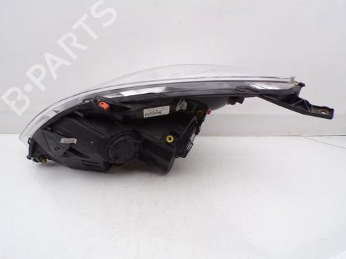 Right headlight OPEL MERIVA B MPV (S10) 1.4 (75) | BP31260939C29