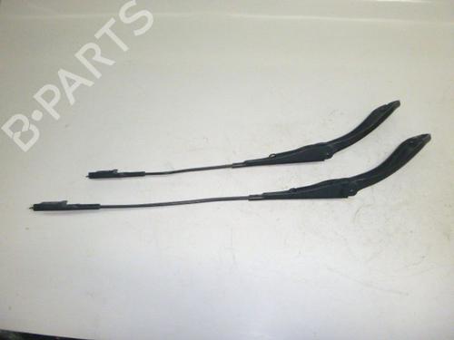 Front windshield wiper arm BMW 1 (F20) 116 i | BP24386245C143 