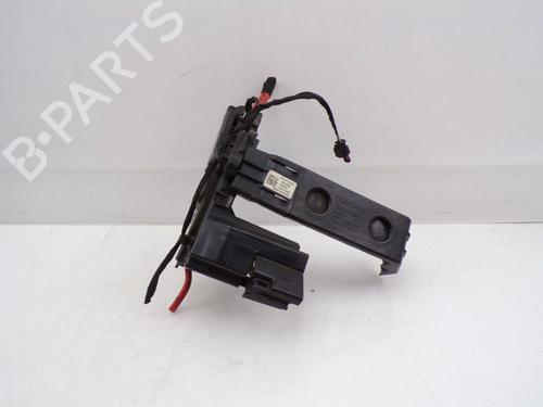 fuse-box-volvo-xc60-ii-246-2017-33157468 main image